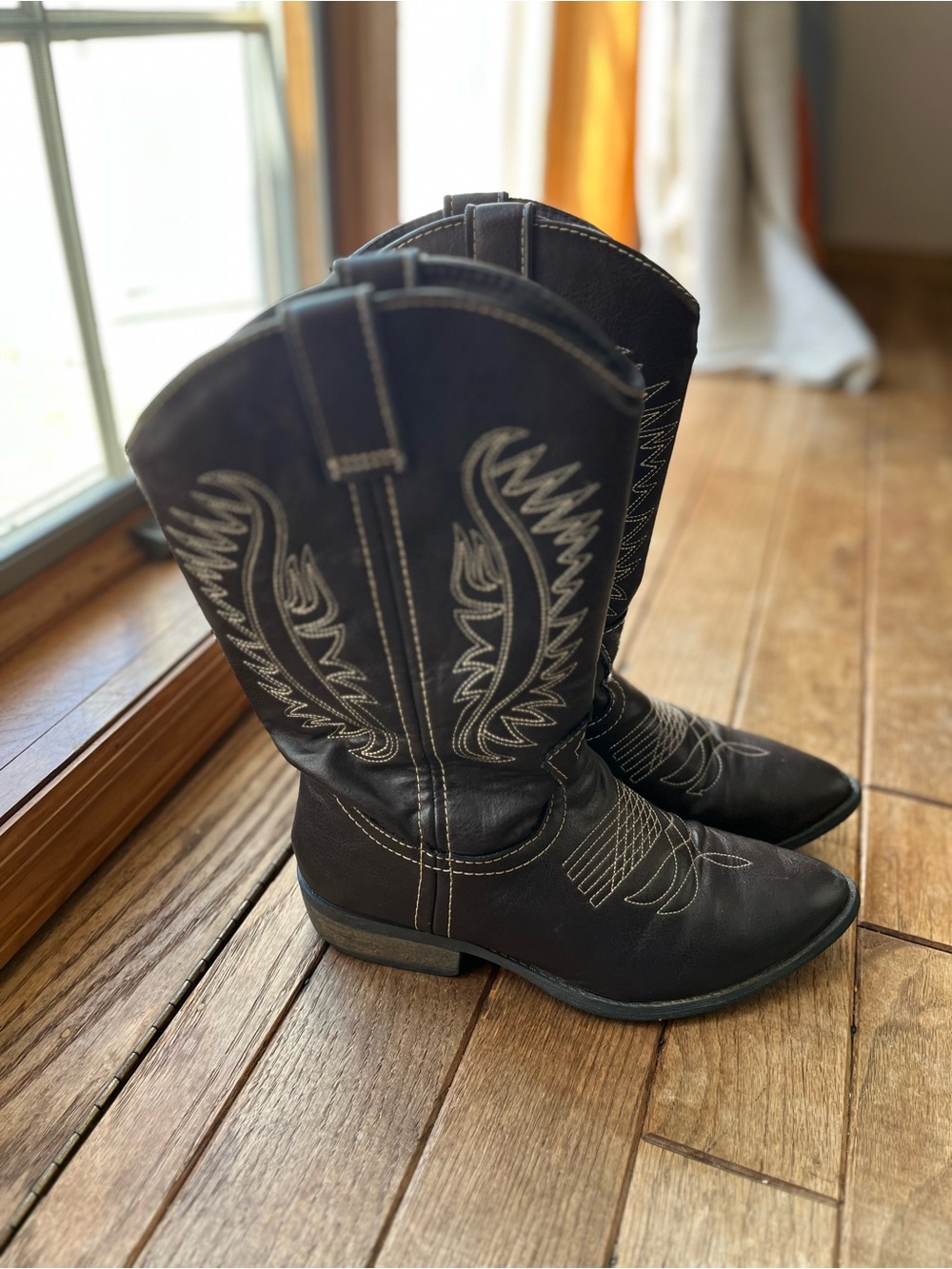 Rampage Black Western-Style Women's Mules & Clogs Cowboy Boots